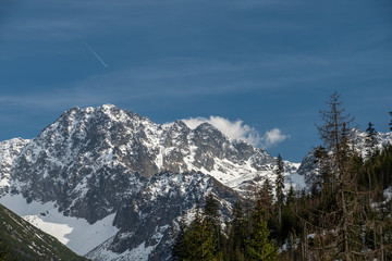 Rocky peaks of the Tatras in the early spring © Pawel Sidlo