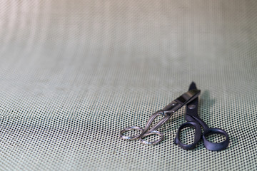 Carbon kevlar fiber and special scissors.