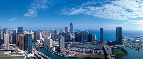 Panoramic view of Chicago skyline