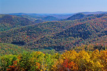 Fototapeta na wymiar Berkshire Mountains in Autumn, Deerfield, Massachusetts