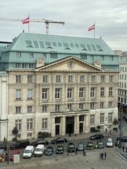 Obraz premium vienna first district, vienna famous places, view over vienna, over the roofs of vienna, Sightseeing in vienna, pedestrian zone vienna, am hof vienna, graben vienna