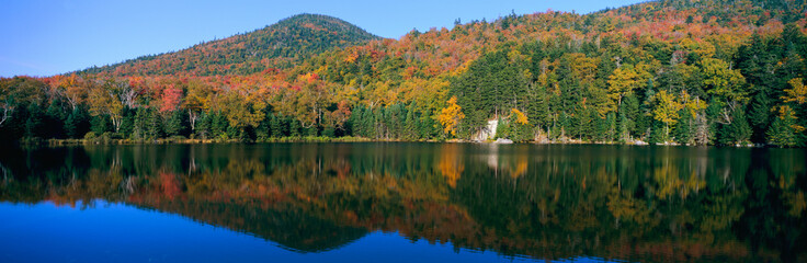Panoramic view of Crawford Notch State Park in the White Mountains, New Hampshire