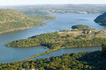 Fototapeta na wymiar Autumn view overlook of Hudson Valley and River at Bear Mountain State Park, New York