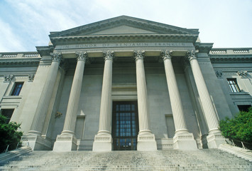 Obraz premium Exterior of Benjamin Franklin Institute, Philadelphia, PA