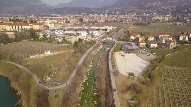 Manifattura Tabacchi Rovereto in costruzione, Leno, Adidge, Ciclabile