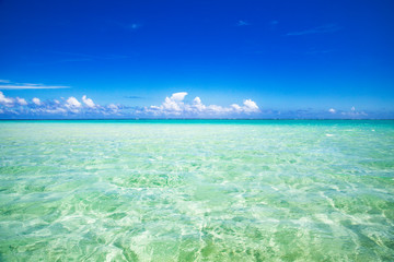 Obraz premium Yurigahama beach which appears in the sea only during law tide