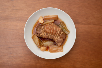煮豚　タコ糸縛り