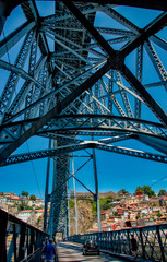 Vue sur Gaia depuis le pont D. Luís à Porto, Portugal
