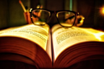 studying alone in a confined room makes you wise as well as tired