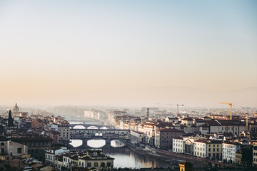 Fototapeta na wymiar Panorama sur Florence et le ponte Vecchio, Italie