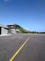 Fototapeta na wymiar Leerer Flughafen, Karibik, Guadeloupe
