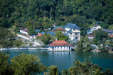 Fototapeta na wymiar Beautiful Kandy city and lake, Kandy, Sri Lanka