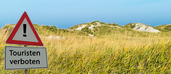 Schild Dünen Touristen verboten 