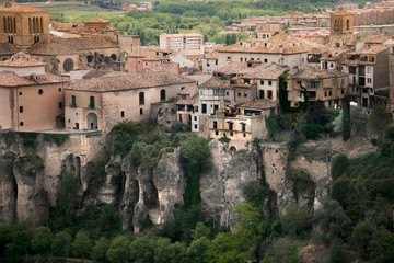 Fototapeta na wymiar houses hanging from Cuenca at the edge of a cliff in Spain