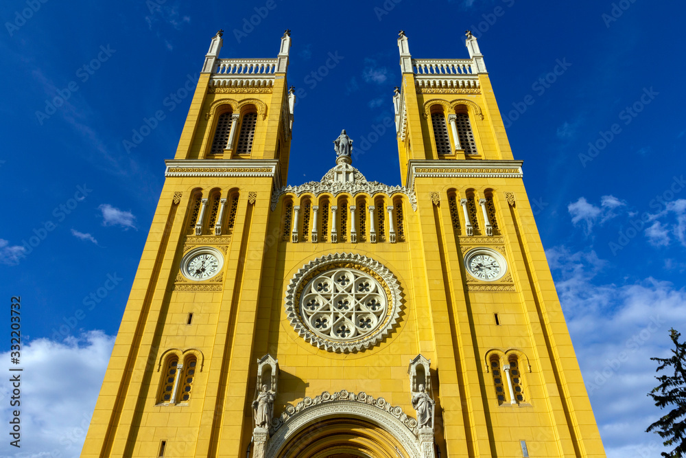 Wall mural Catholic Church in Fot