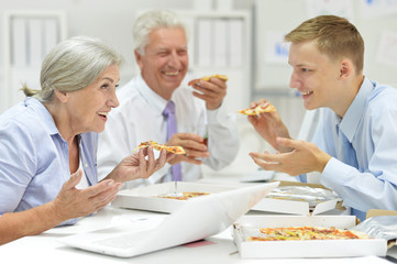 Fototapeta na wymiar Portrait of business people having lunch together