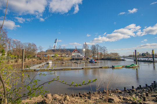 Beautiful Dyke at the Weser River with Stadium in the Background in Bremen © Danny