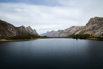 Lago del parque Natural de Somiedo