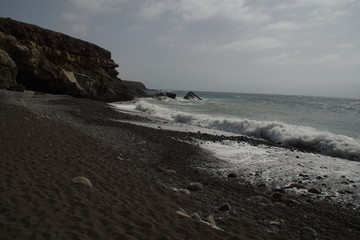 vagues mer et rochers
