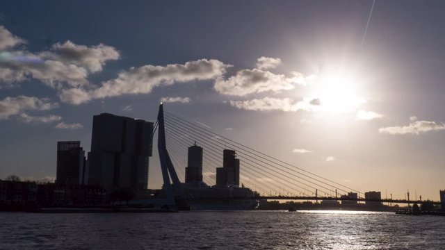 Timelapse of the skyline of Rotterdam with the Erasmus Bridge