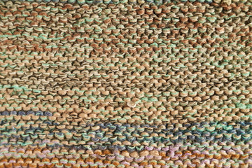 Multicolored knitted texture in macro using shawl technique