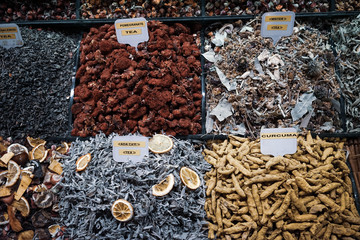 spices in spice bazaar istanbul