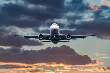 Landing of the passenger plane.