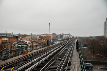 Fototapeta premium bridge with new york subway tracks