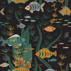 Underwater fishes life seamless pattern