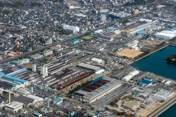 Fototapeta na wymiar 下関市の神戸製鋼長府製造所付近を空撮