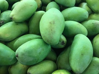 Fresh green manggo for sale at market