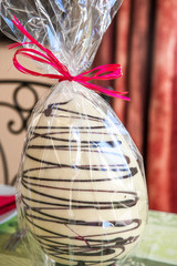  Delicious chocolate Easter egg in cellophane bag