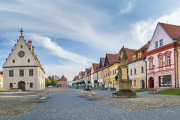 Fototapeta na wymiar Central square, Bordejov, Slovakia