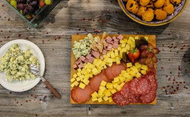 A cheer brunch full of great food in a business meeting