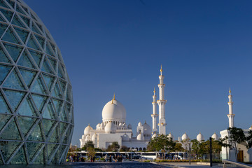 Obraz premium Shaikh Zayed Grand Mosque in Abu Dhabi, Vereinte arabische Emirate.