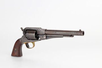 &Auml;ltere Pistolen & Gewehre