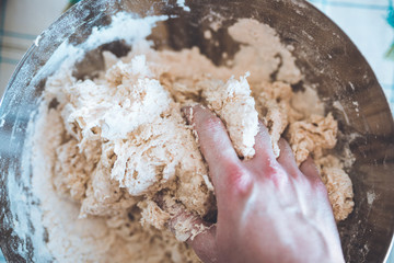 Pane e pizza fatto in casa per Coronavirus