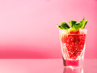 Strawberry_01