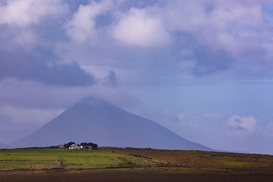 Croagh Patrick - Heiliger Berg von Irland Stock Photo | Adobe Stock