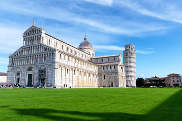 Fototapeta na wymiar Italy's main tourist attraction is the Leaning Tower of Pisa on the Square of Wonders