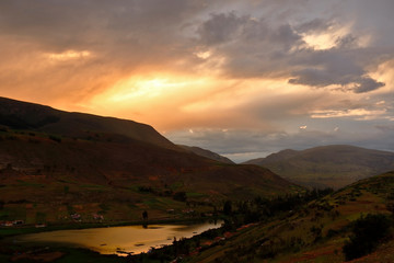Sunset in the Laguna de ñahuimpuquio in the central highlands of Peru. Chupaca - Peru © Jonathan Chancasana
