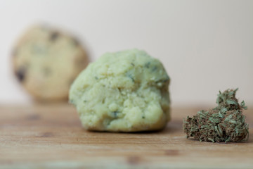 Medical marijuana cbd butter and marijuana biscuits. Canabidol