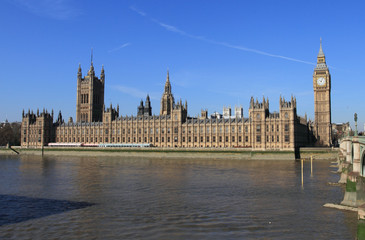 Fototapeta na wymiar Big Ben and Westminster Palace in London UK