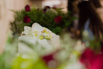 wedding cake with flowers