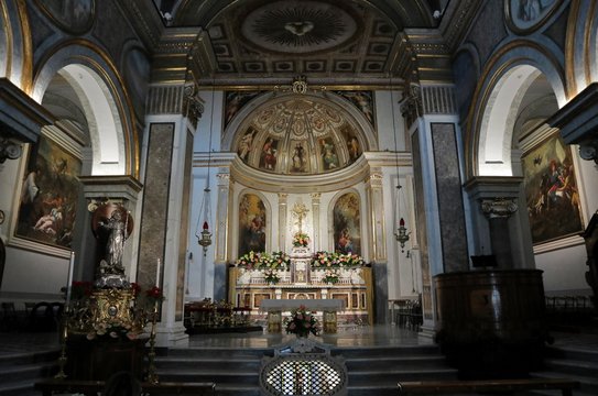 Sorrento - Altare della chiesa di Sant'Antonino