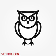 Owl icon. Vector images of owl on background.