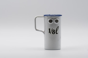 Messbecher Alt Blech