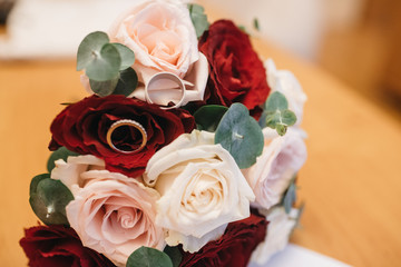  A beautiful wedding flower arrangement for a special day