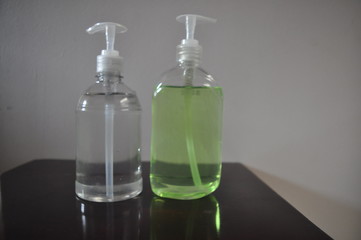 jabon, antibacterial, dispensador, higiene, virus, covid19, covid 19, medidas preventivas, lavado de manos, desinfección de manos, limpieza, pandemia