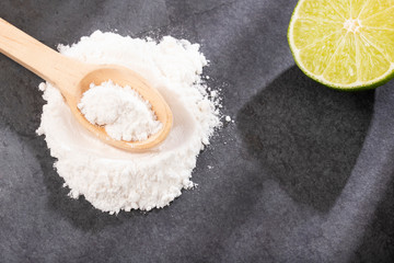 Bicarbonate with lime juice - sodium bicarbonate